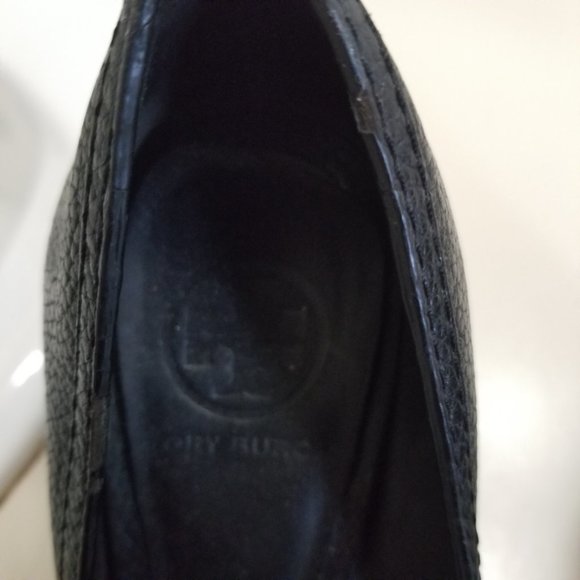 TORY BURCH Benton Logo Peep Toe Leather Wedge Heel - Picture 9 of 9